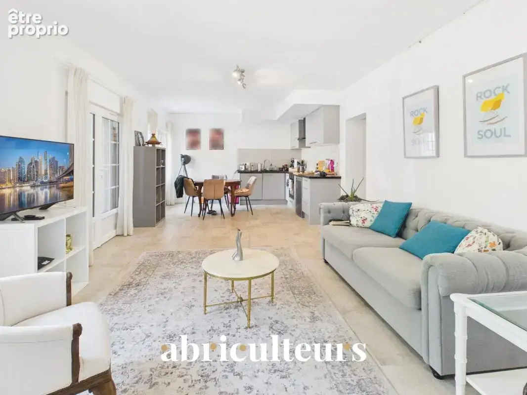 Peymeinade – Bastide provençale de 345 m² avec vue panoramique - photo 21