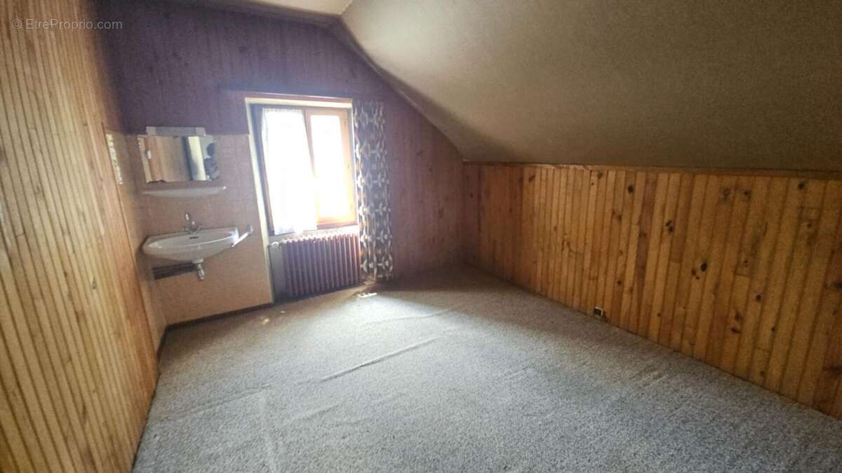 Appartement à CRAVANCHE