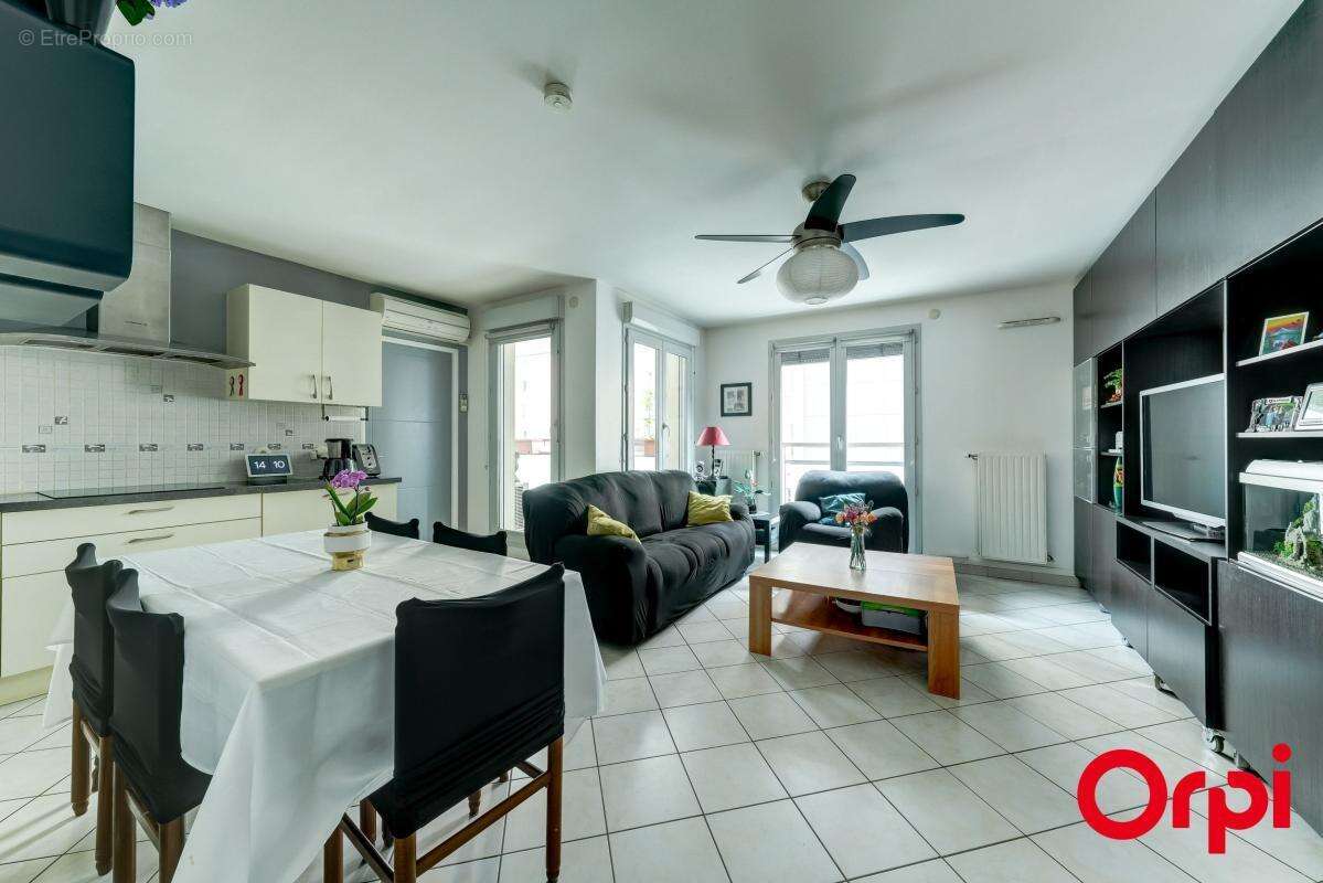 Appartement à CALUIRE-ET-CUIRE