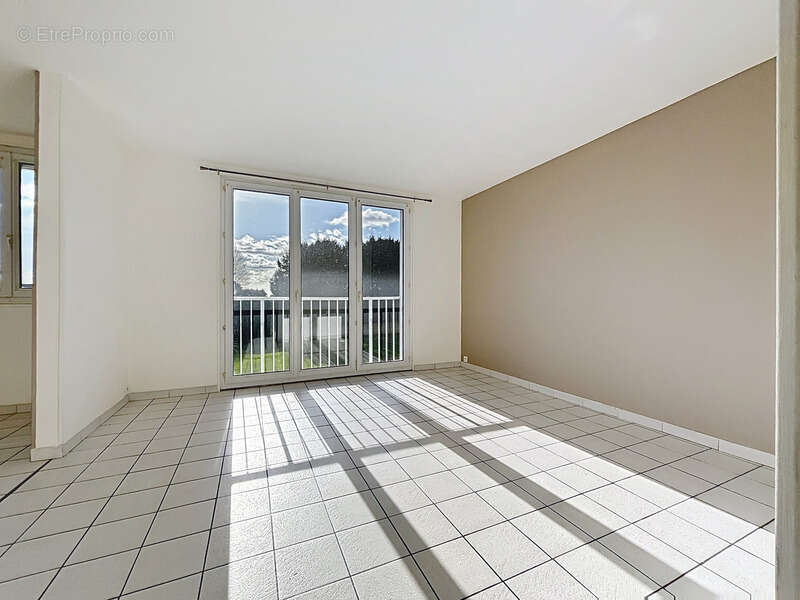 Appartement à BOIS-GUILLAUME