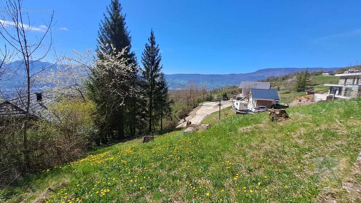 Terrain à VEREL-PRAGONDRAN