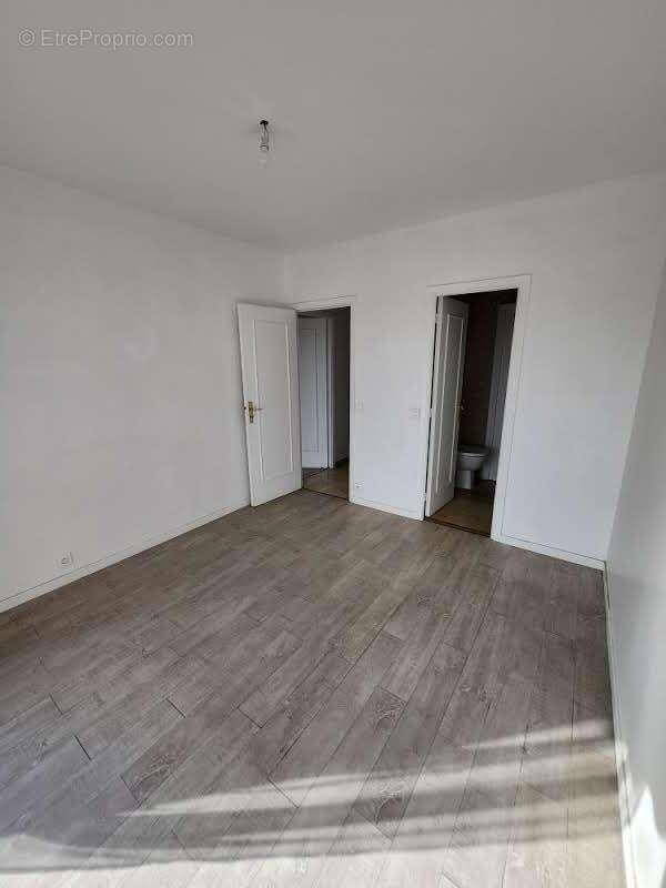   - Appartement à ANTIBES