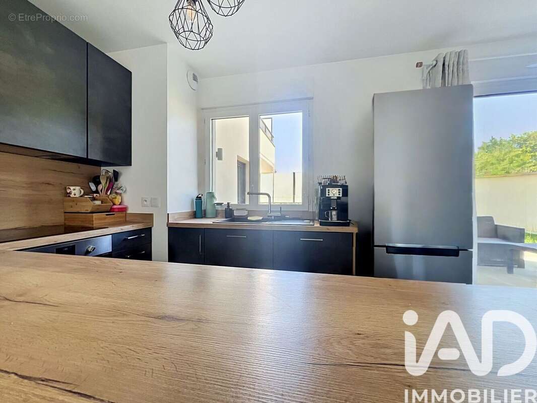 Photo 6 - Appartement à CHAMPS-SUR-MARNE