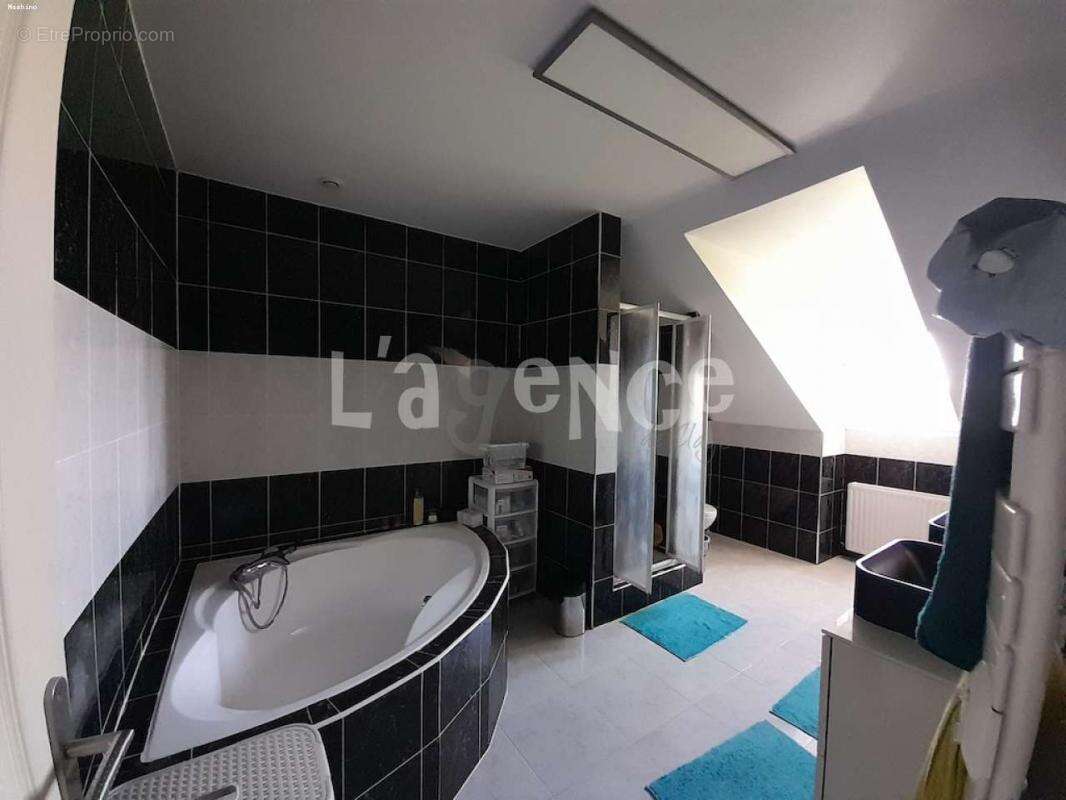 Maison à ANNET-SUR-MARNE