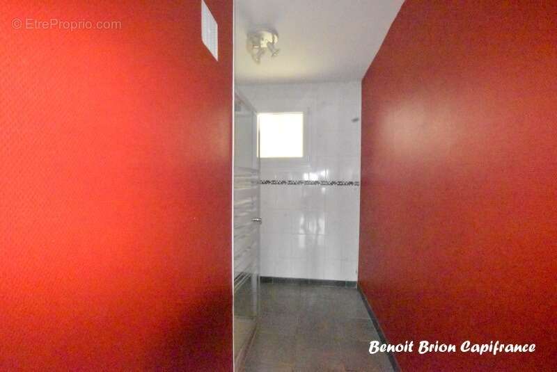 Maison à SAINT-MARTIN-DE-LANDELLES