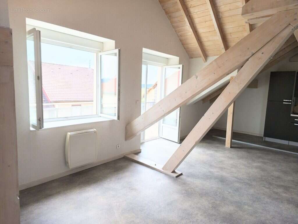 Appartement 64 m² à Gilley  - photo 6