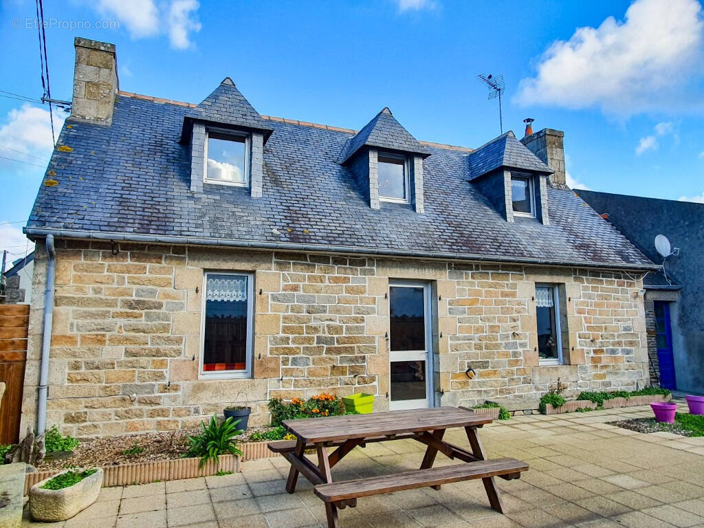 Maison à TREBEURDEN