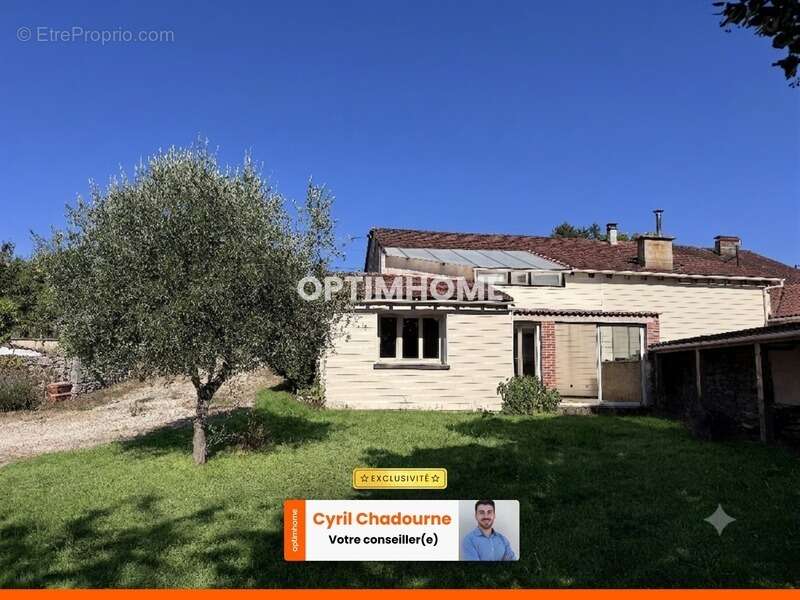 Maison à BOURDEILLES