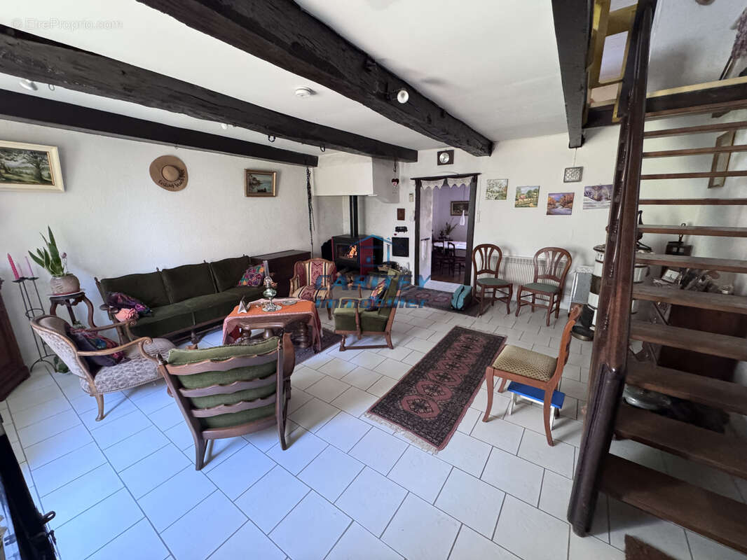 Maison à FRANCHEVELLE