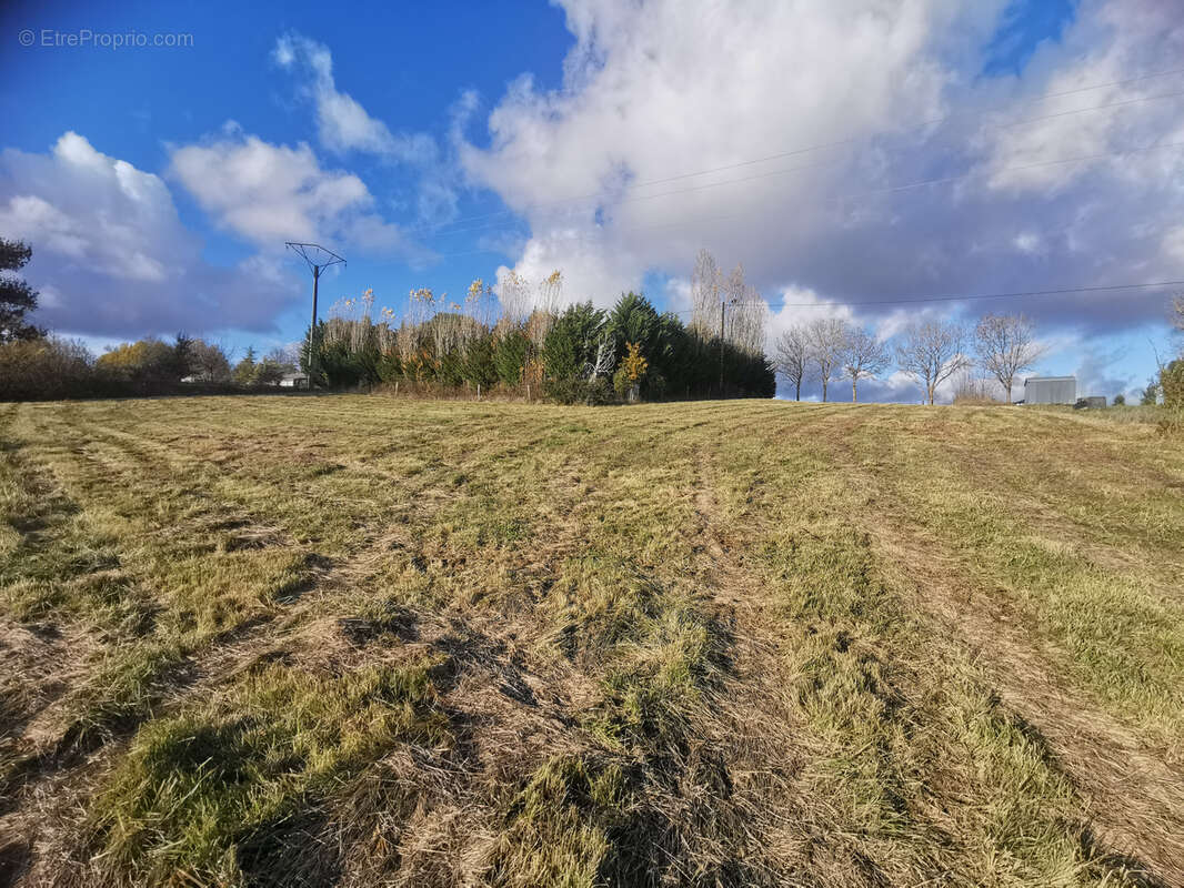 Terrain à ASTAFFORT