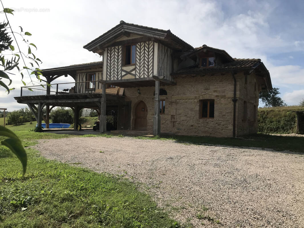 Maison à L'ISLE-EN-DODON
