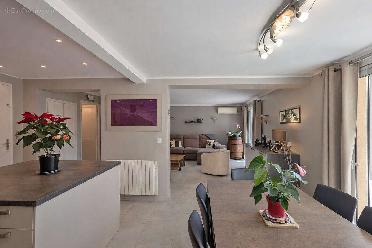 Maison 152 m² à La Colle-Sur-Loup  - photo 44