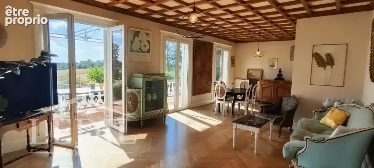 Maison 3 chambres.piscine.Cadre campagne - photo 3