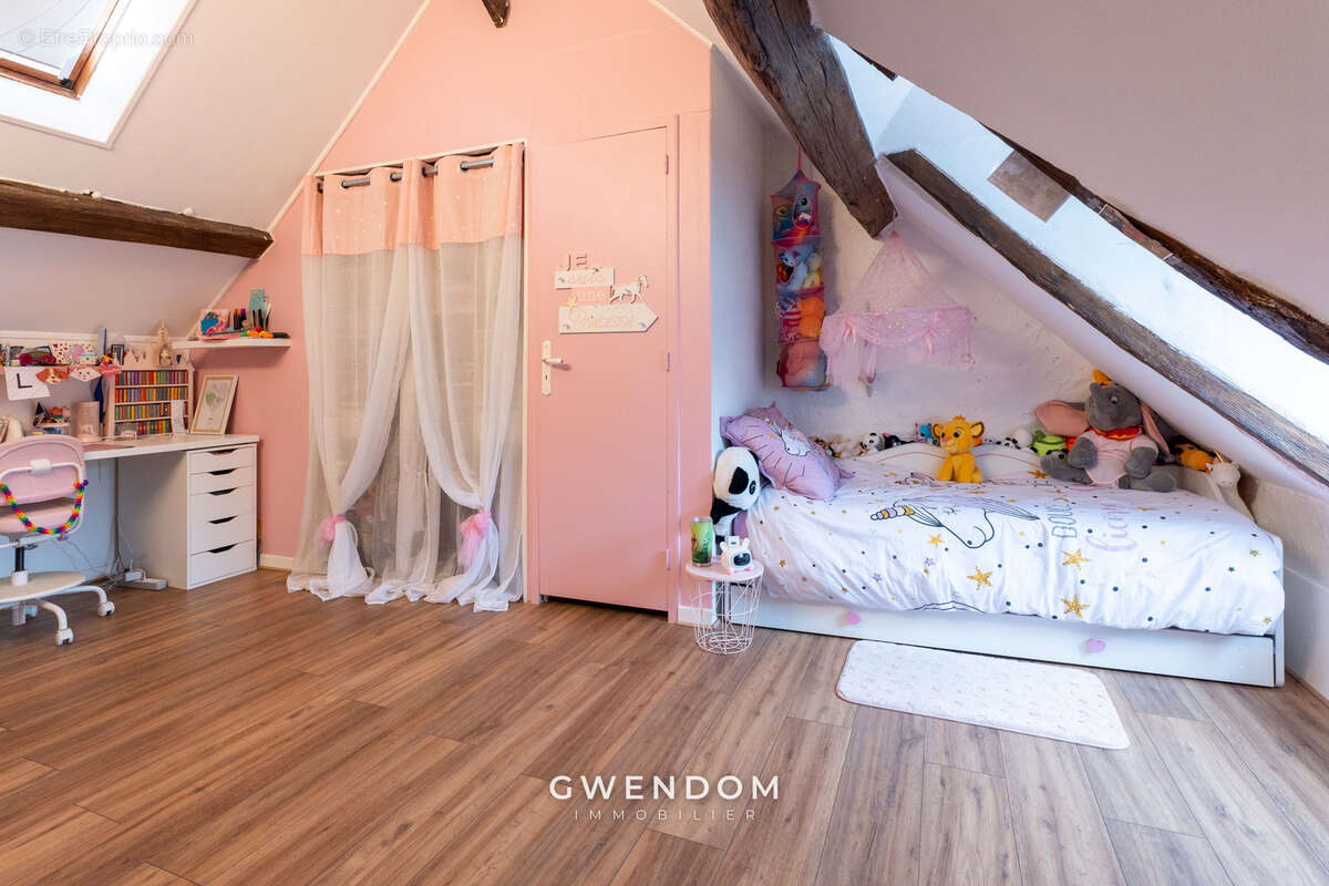 Maison à GOUVERNES