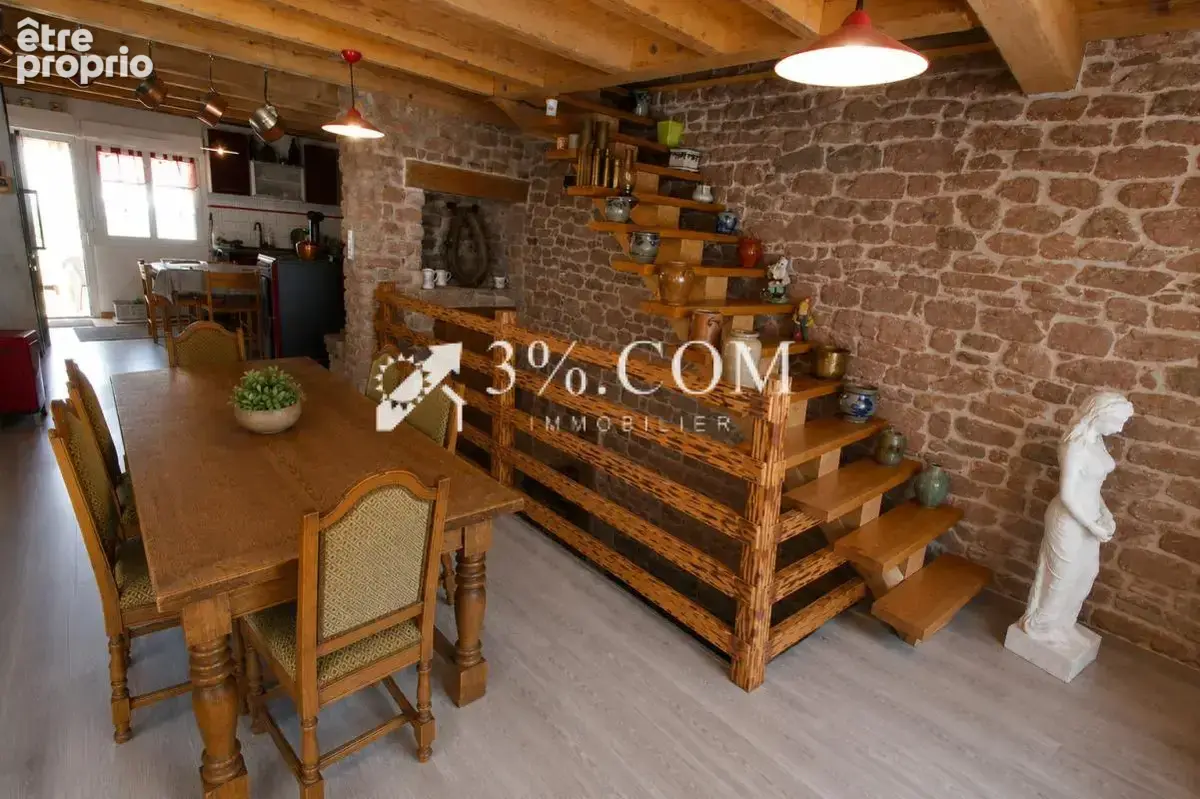 Maison 5 pièces 137 m2 - 3 chambres - Grand garage - Jardin - photo 2