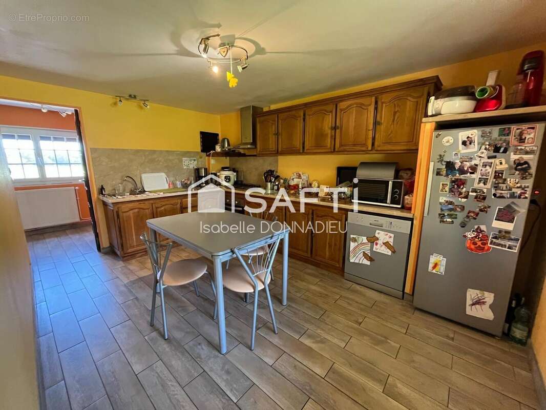 Maison 180 m² à Saint-Pierre-Du-Bosguerard  - photo 6