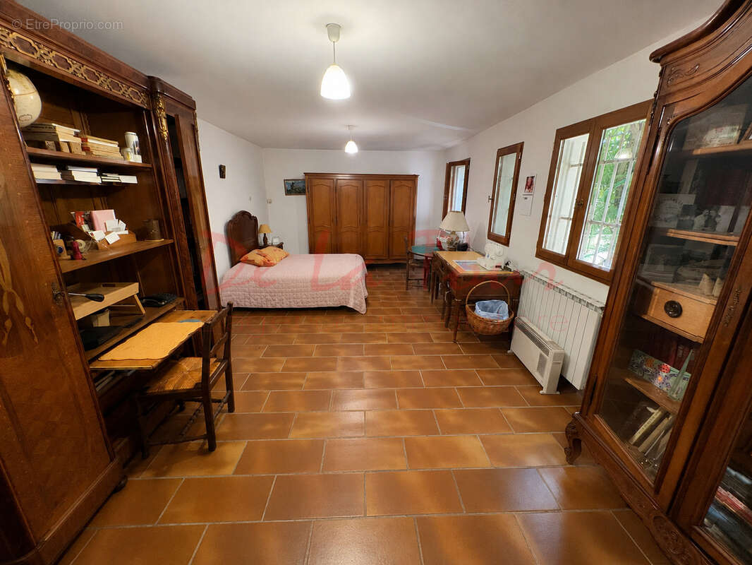 Appartement à MARSEILLE-12E