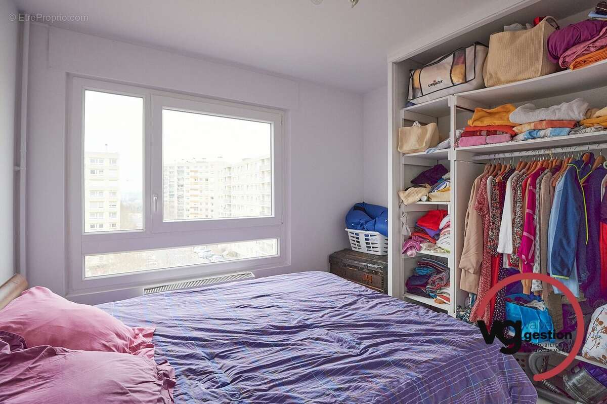 Appartement à OULLINS