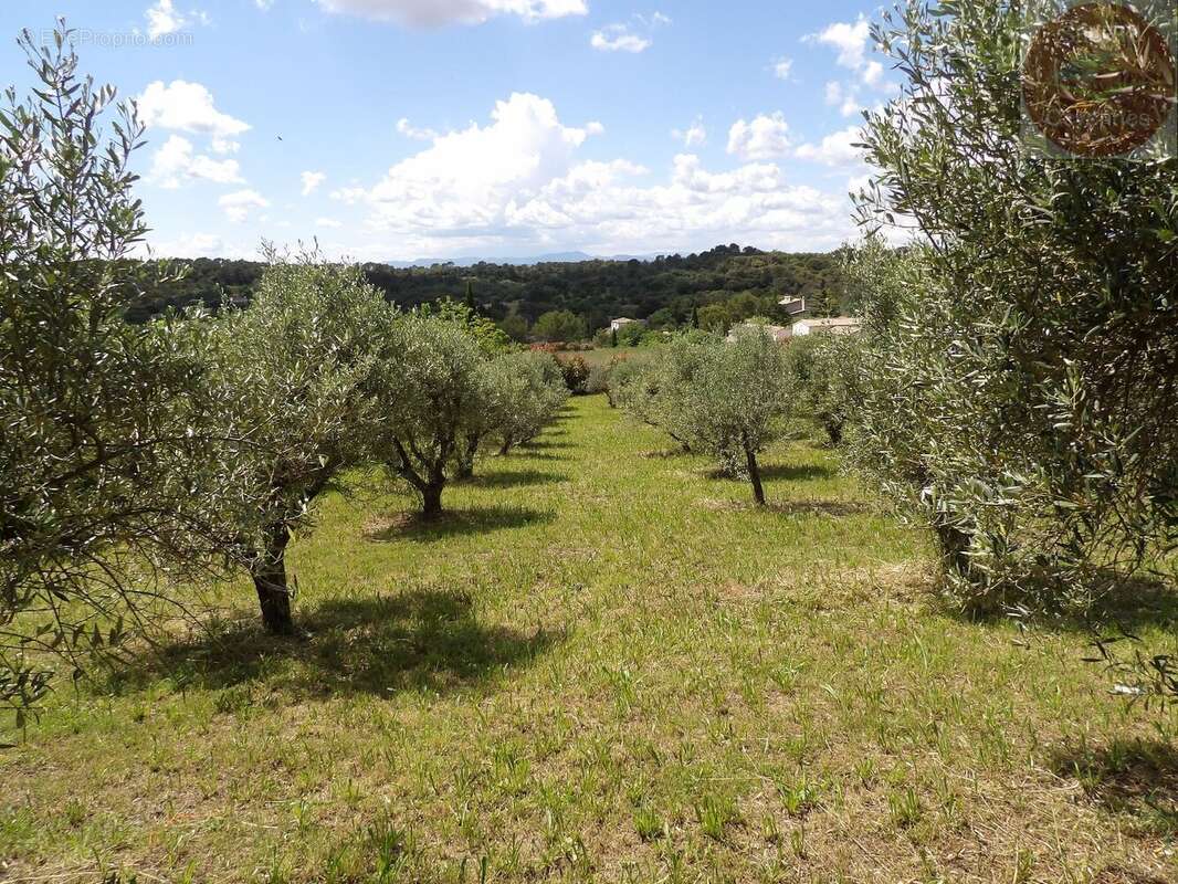 Maison à VEZENOBRES