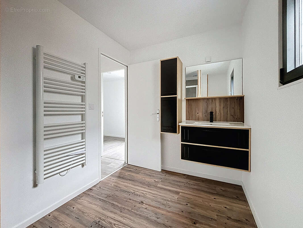 Maison à SAINT-GERMAIN-D'ELLE