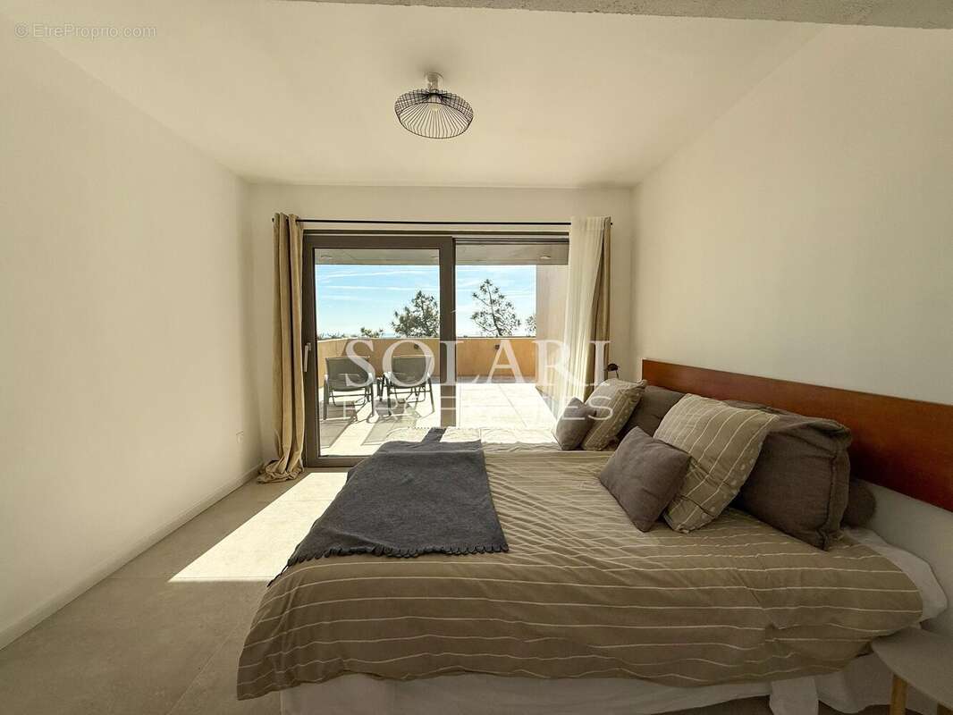 Maison à THEOULE-SUR-MER