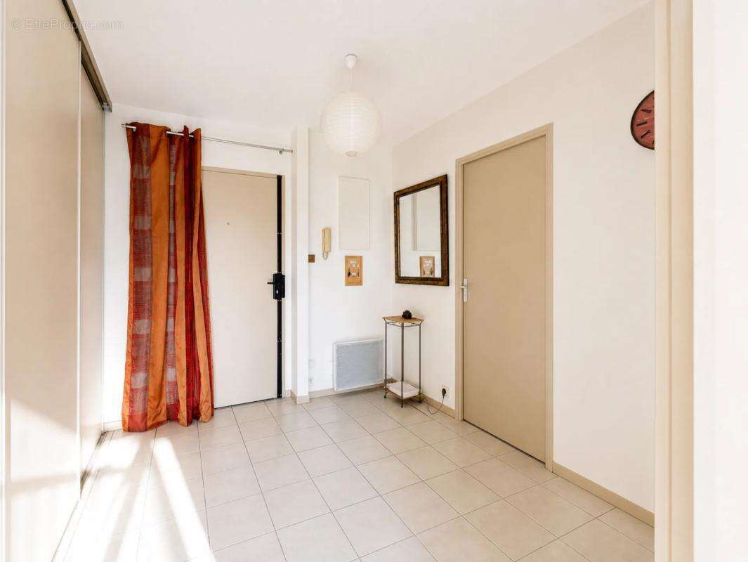 Mâcon - Vieux Saint-Vincent - Appartement de caractère - 102 m² - photo 10