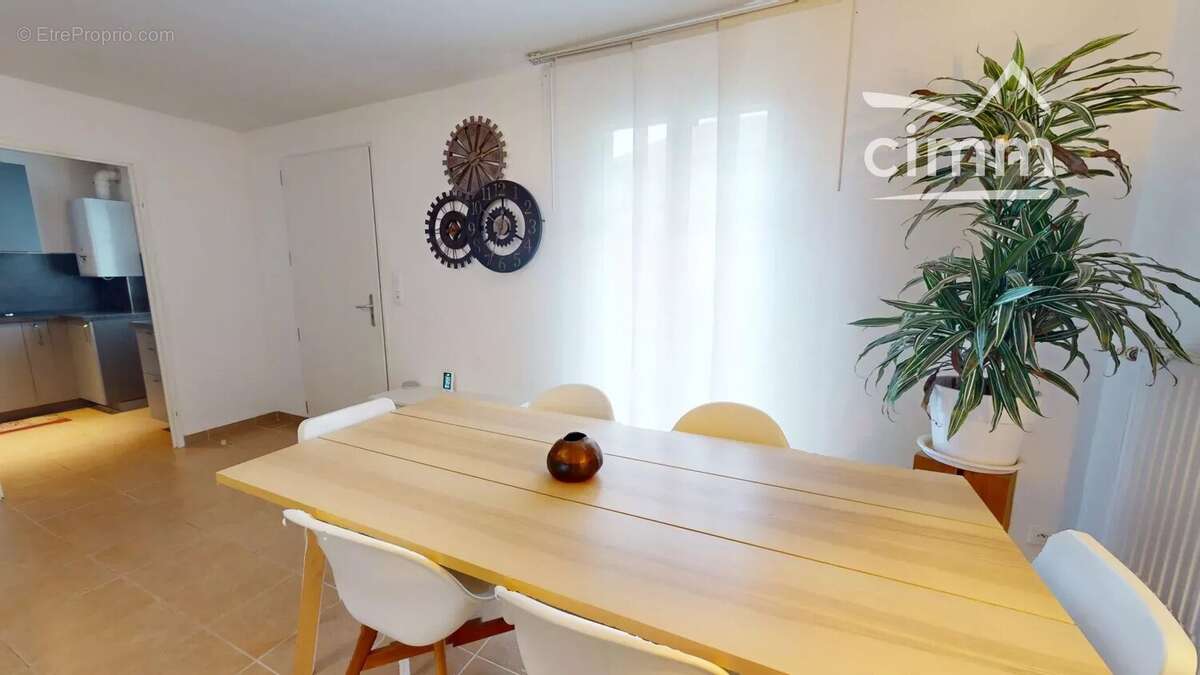 Maison à SAINT-CYR-EN-VAL