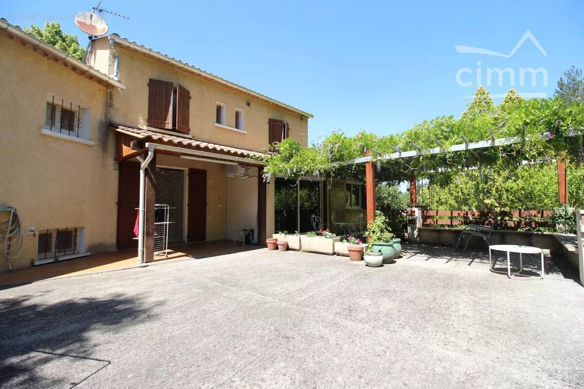 Maison à ESPERAZA