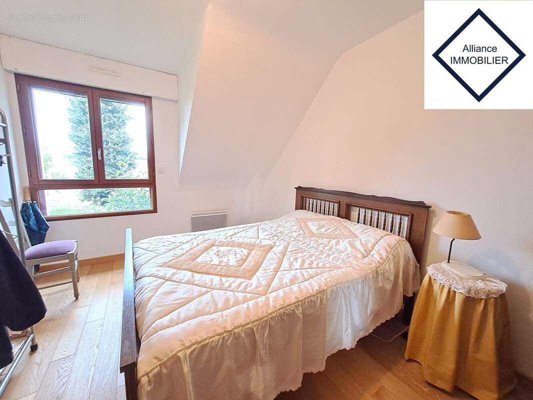 Maison à MONTAUBAN-DE-BRETAGNE