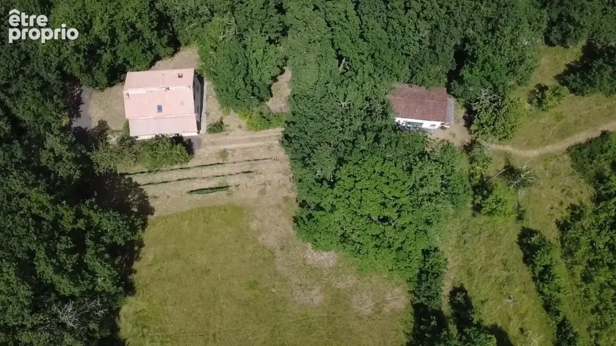 Photo 1 - Maison à SAINTE-COLOMBE-EN-BRUILHOIS