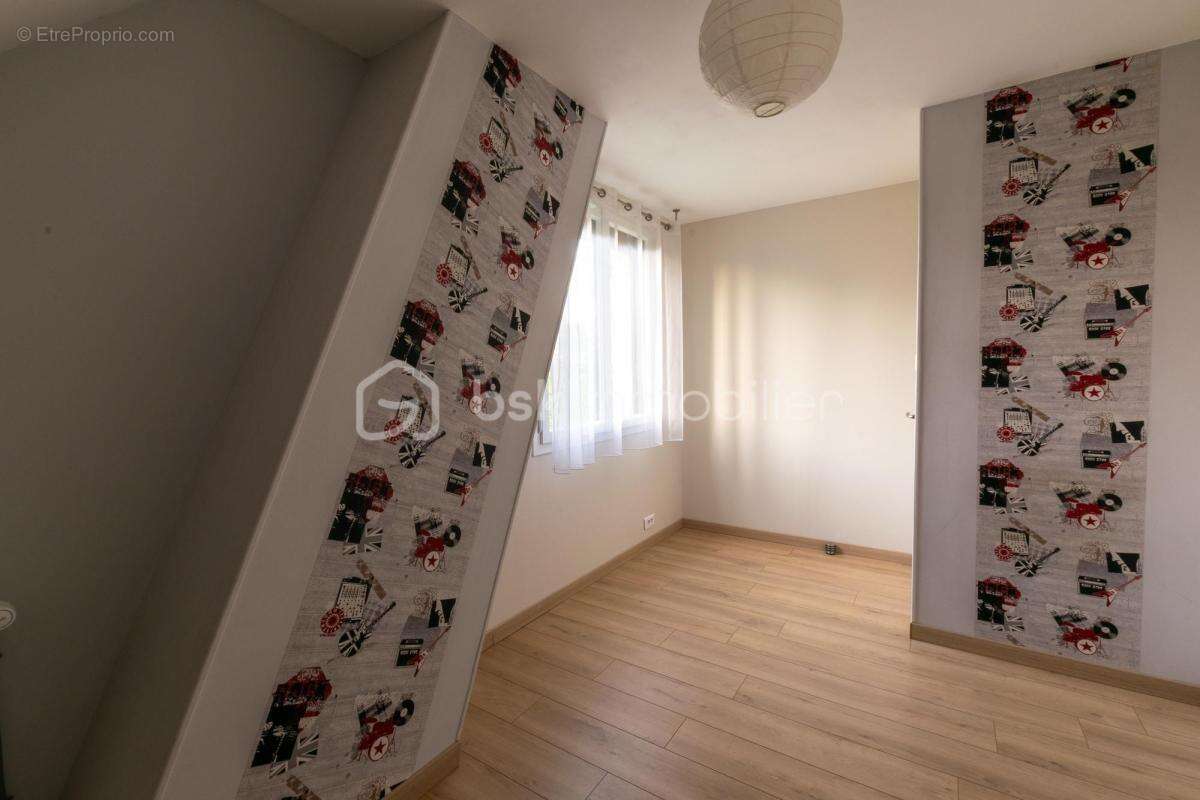 Maison à SAINT-PERE-SUR-LOIRE