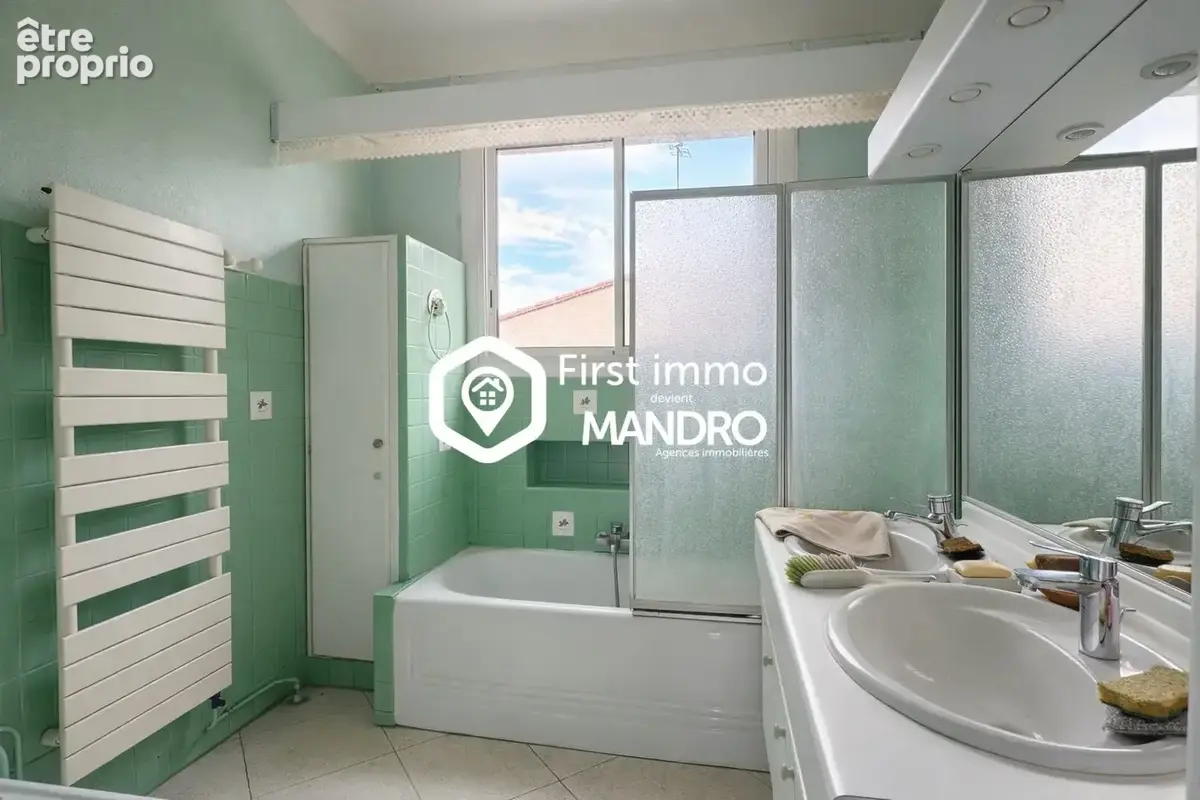 Maison 9 pièces 215 m² à vendre à Ille-Sur-Tet (66130) - photo 7