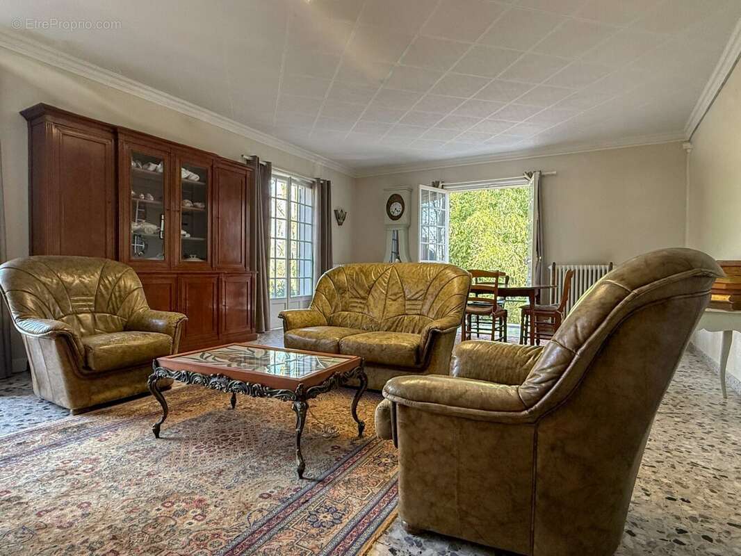 Maison à MARCOUSSIS