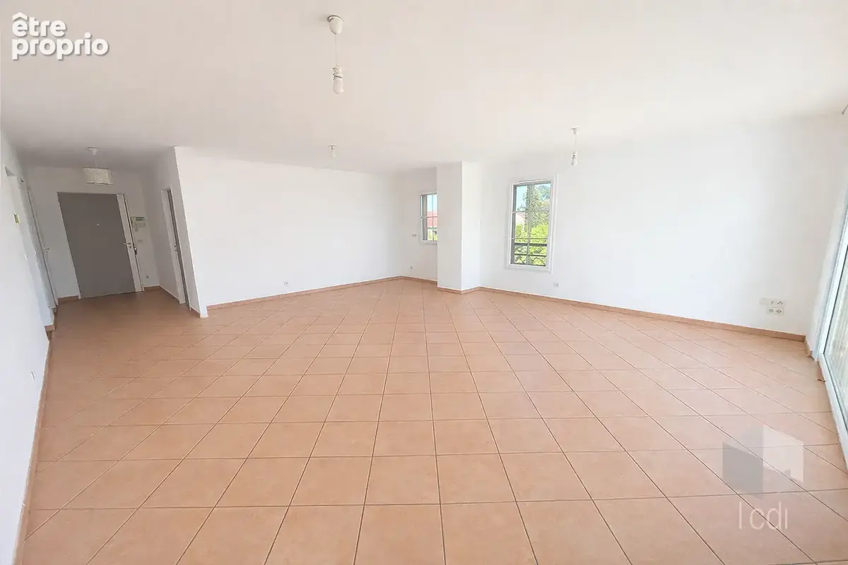 MONTELIMAR, appartement de 120 m2, 4 chambres - photo 6