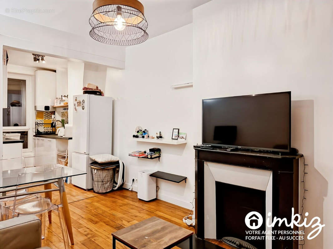 Appartement à PARIS-20E