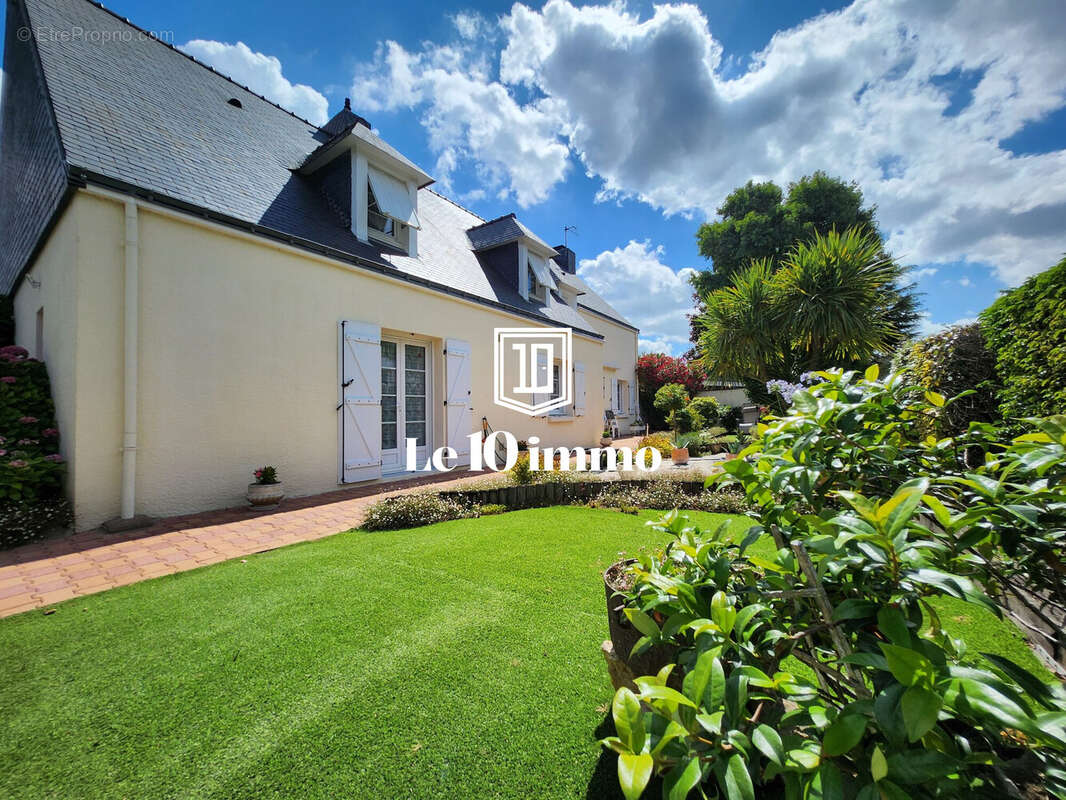 Extérieur - Maison à NANTES