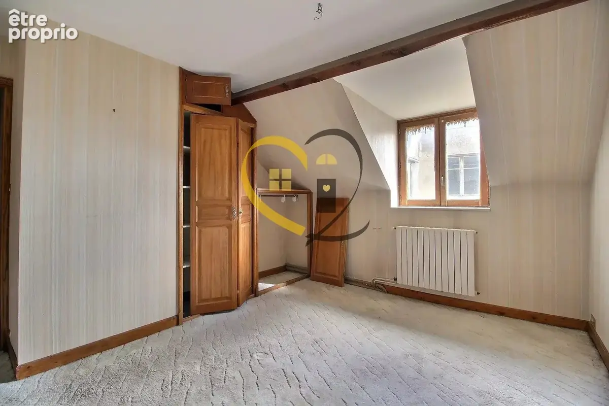 Maison proche Séraucourt, trois garages et grand atelier - photo 9