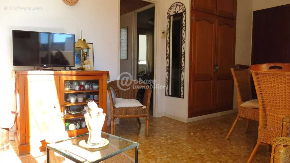 Appartement à MARSEILLE-4E