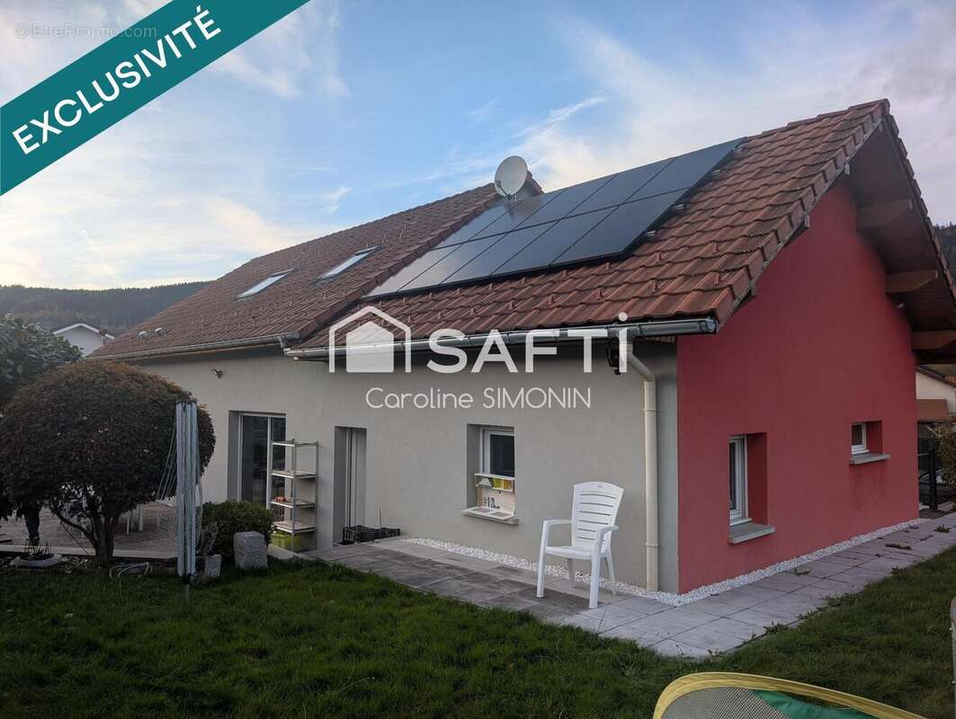 Photo 2 - Maison à LE SYNDICAT