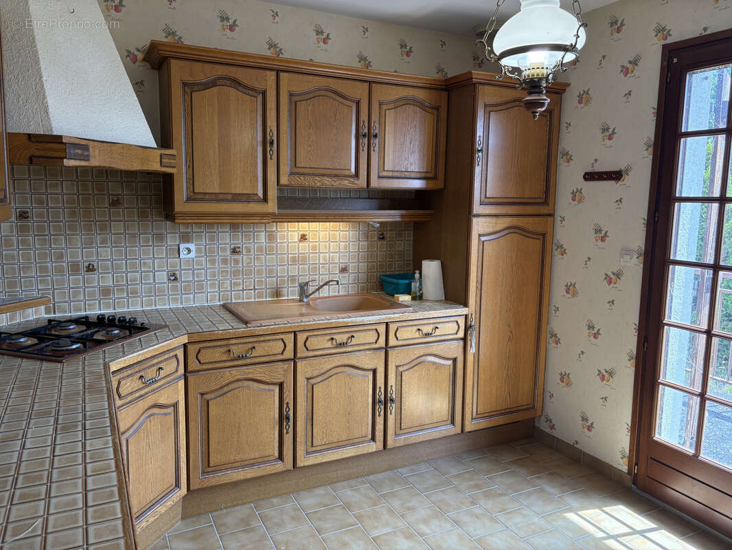 Vend Maison de plain pied sur sous sol - photo 3