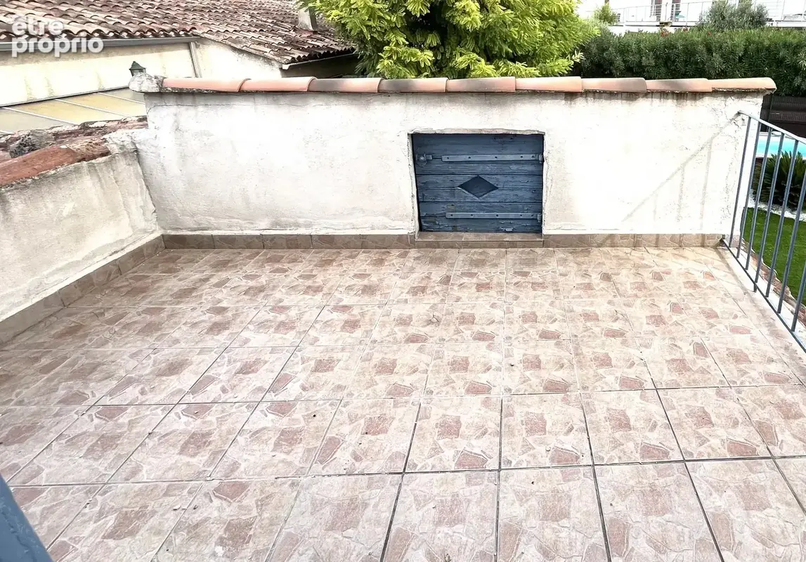Meyreuil maison de village de 142 m2 avec jardin garage et cave - photo 10