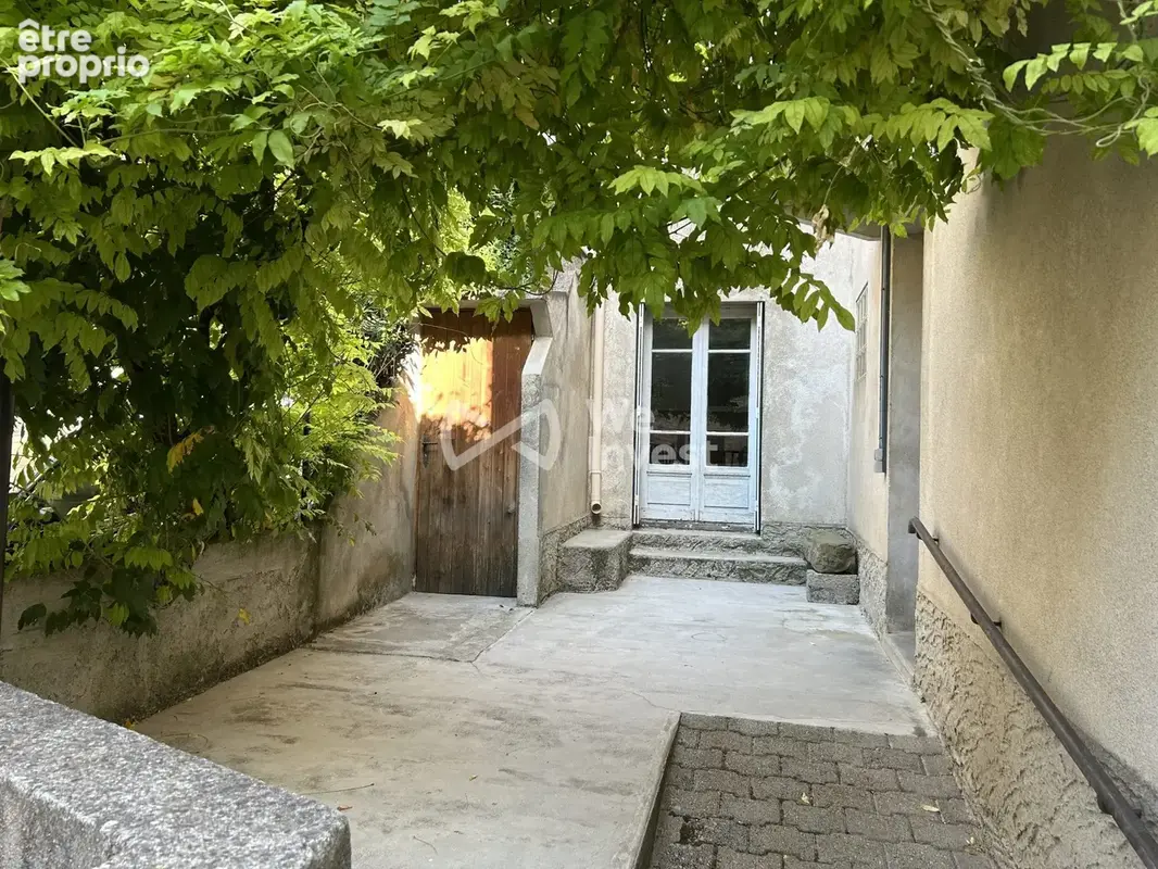 Maison à LAURE-MINERVOIS