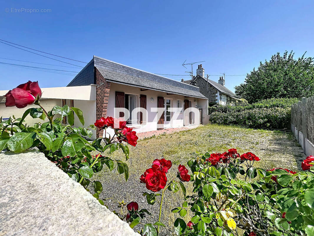 Maison à SAINT-PAIR-SUR-MER