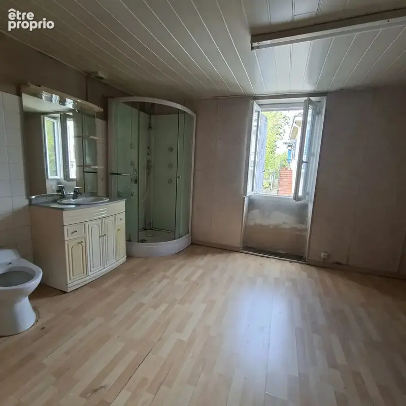 Maison  avec jardin et garage - photo 9