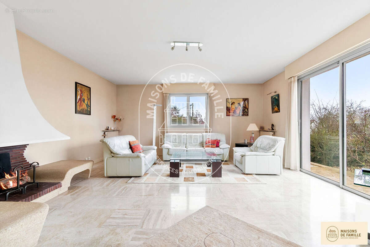 Maison à vendre Bougival - 203m2 - terrain- 908m2 - photo 9