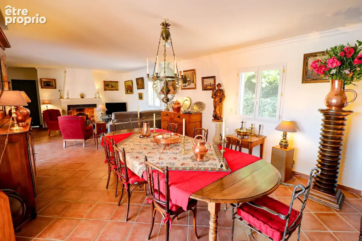Exclusivite villa traditionnelle tout de plain pied 142m2 avec piscine et vue panoramique - photo 18