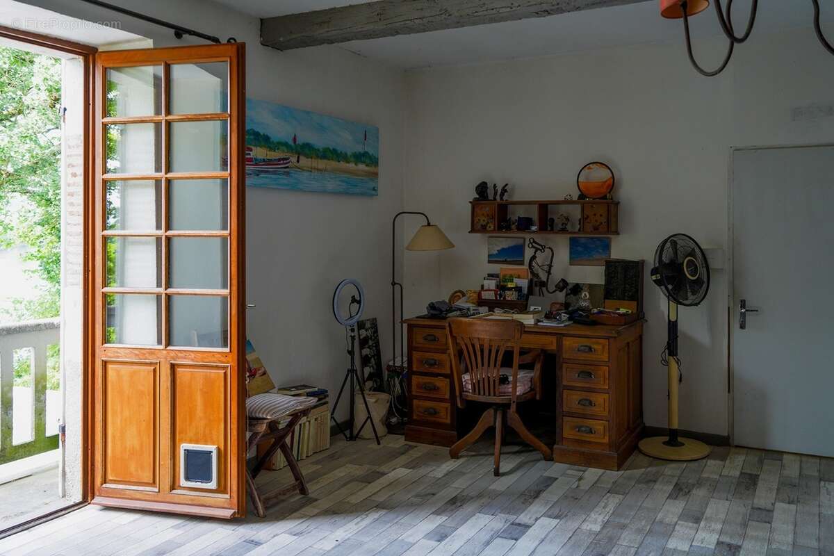 Propriete à vendre 14 pièces SAINTE LIVRADE SUR LOT (47)Sainte-Livrade-sur-Lot – Propriété de caractère à projets multiples en b - photo 27