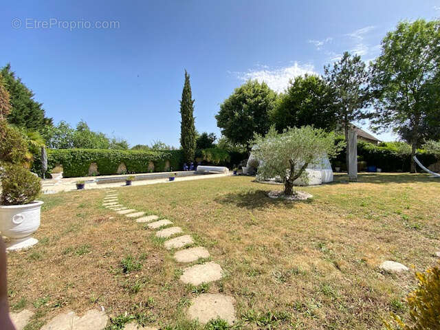 Maison à CHAINTREAUX