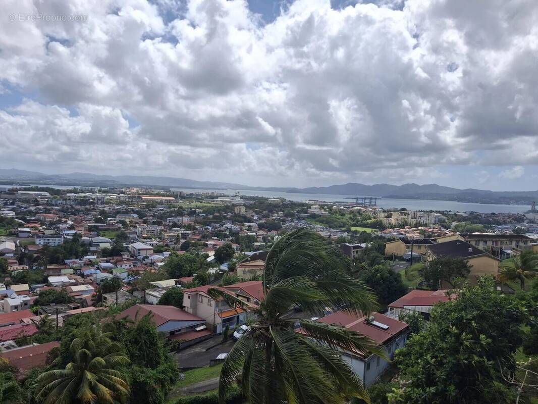 Appartement à FORT-DE-FRANCE