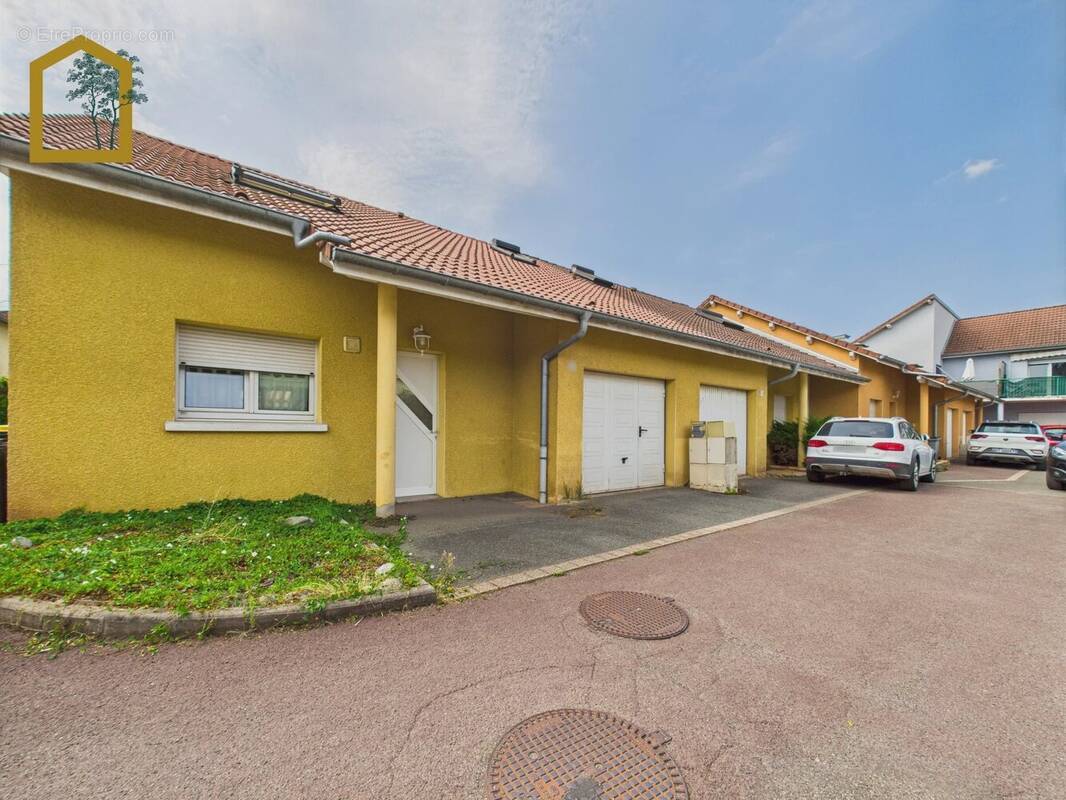 Maison à AUDINCOURT